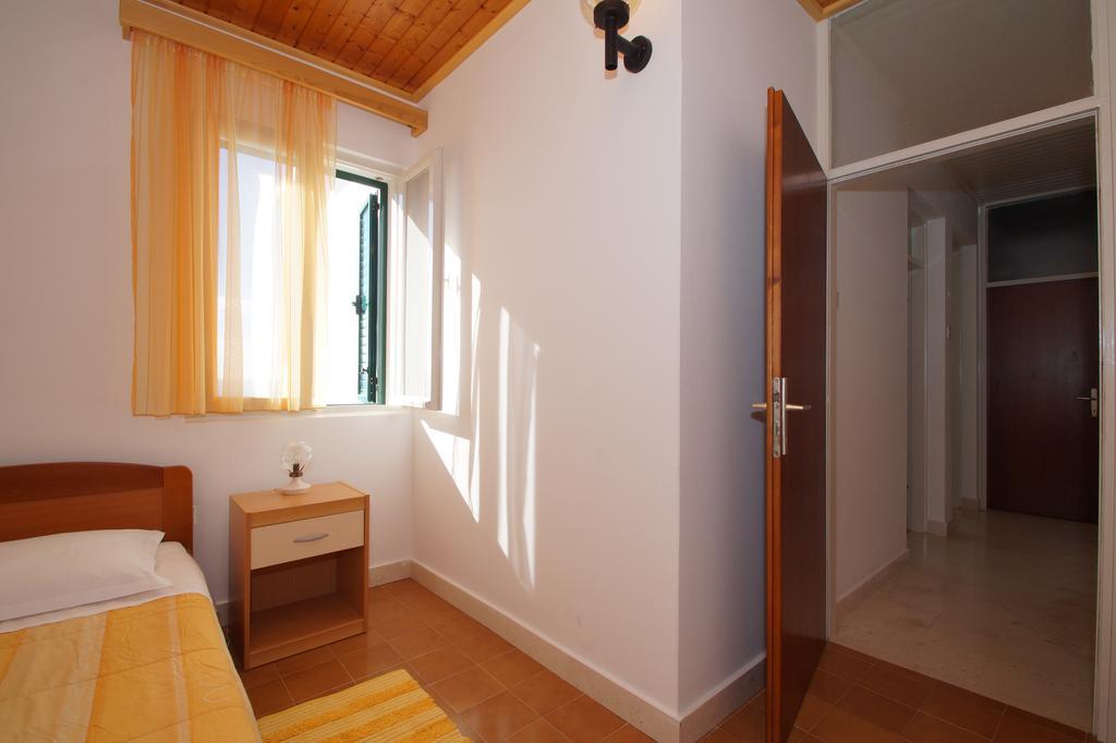 Apartments Bisko Prizba Habitación foto