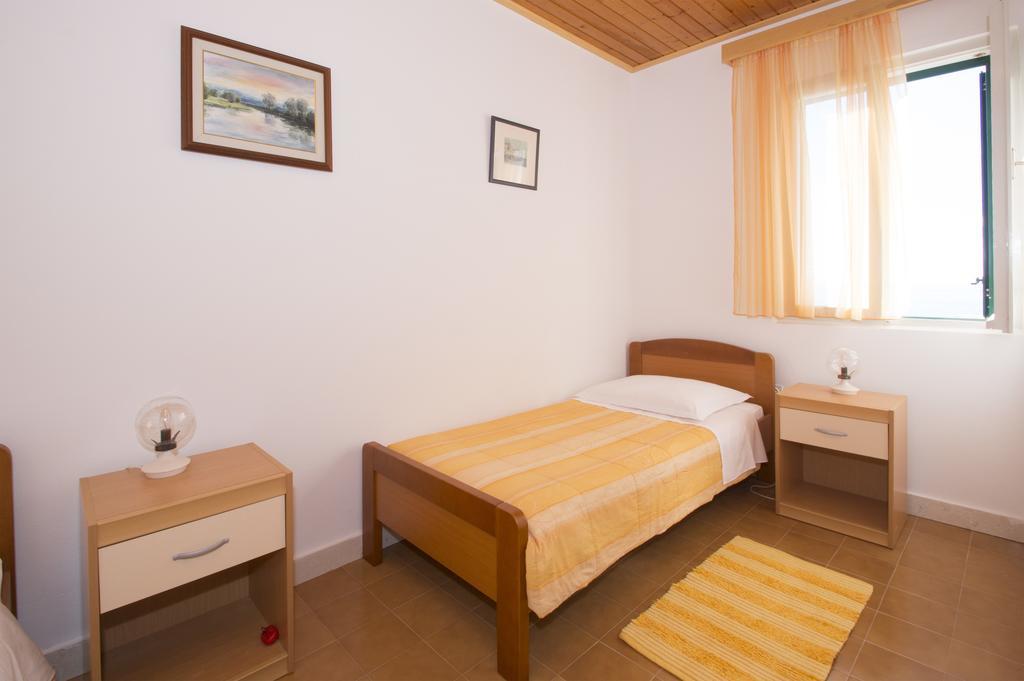 Apartments Bisko Prizba Habitación foto