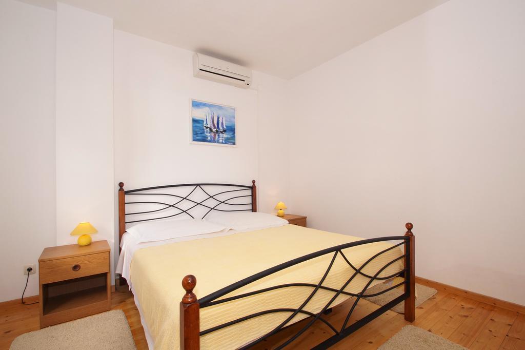 Apartments Bisko Prizba Habitación foto